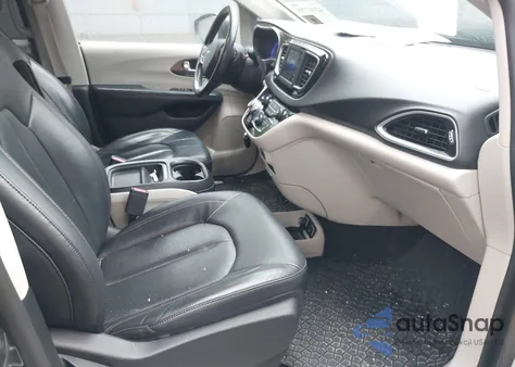 2019 Chrysler Pacifica Touring L from USA, damaged, VIN 2C4RC1BG1KR651984